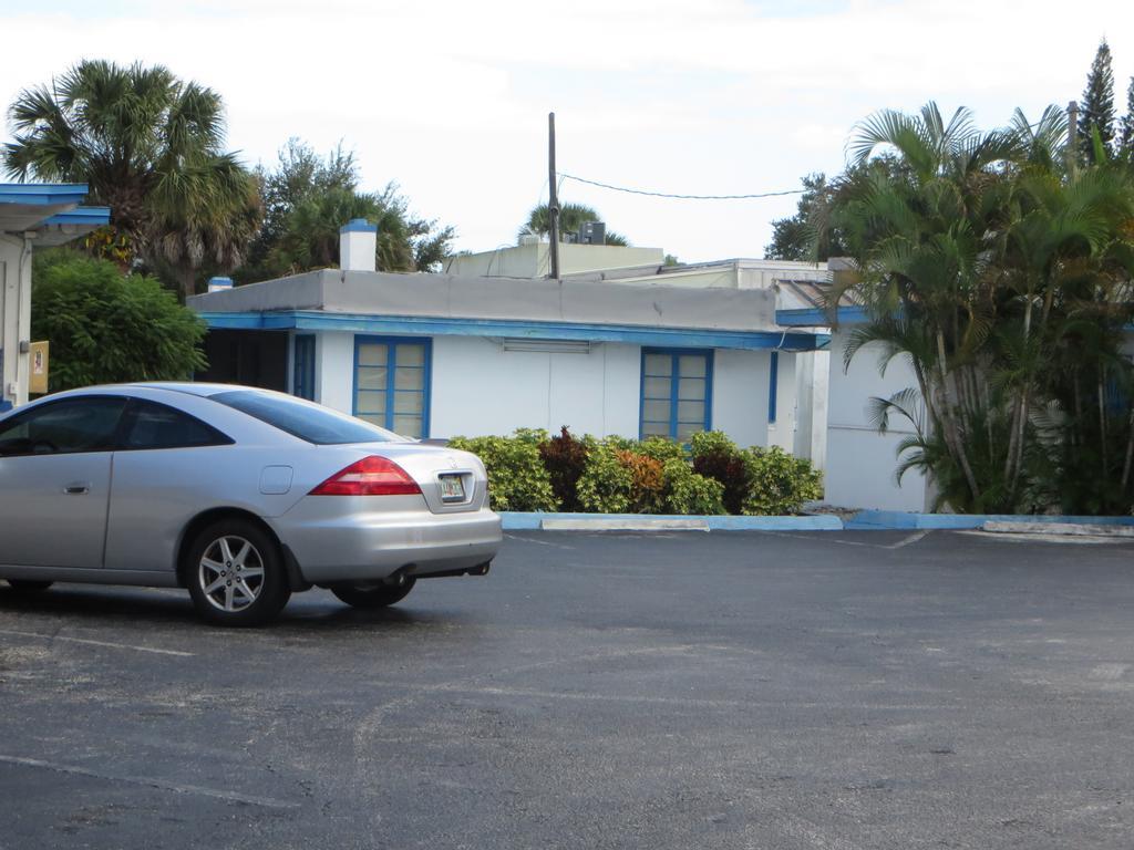 Southwind Motel Stuart Exteriér fotografie