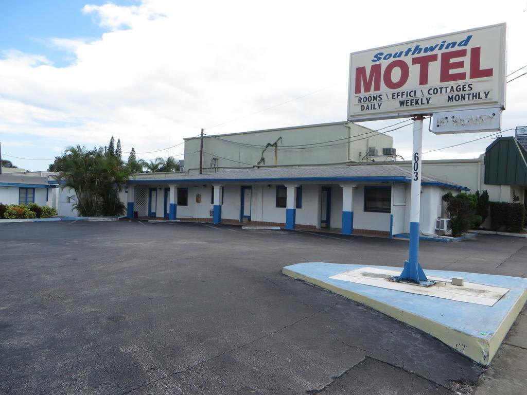 Southwind Motel Stuart Exteriér fotografie